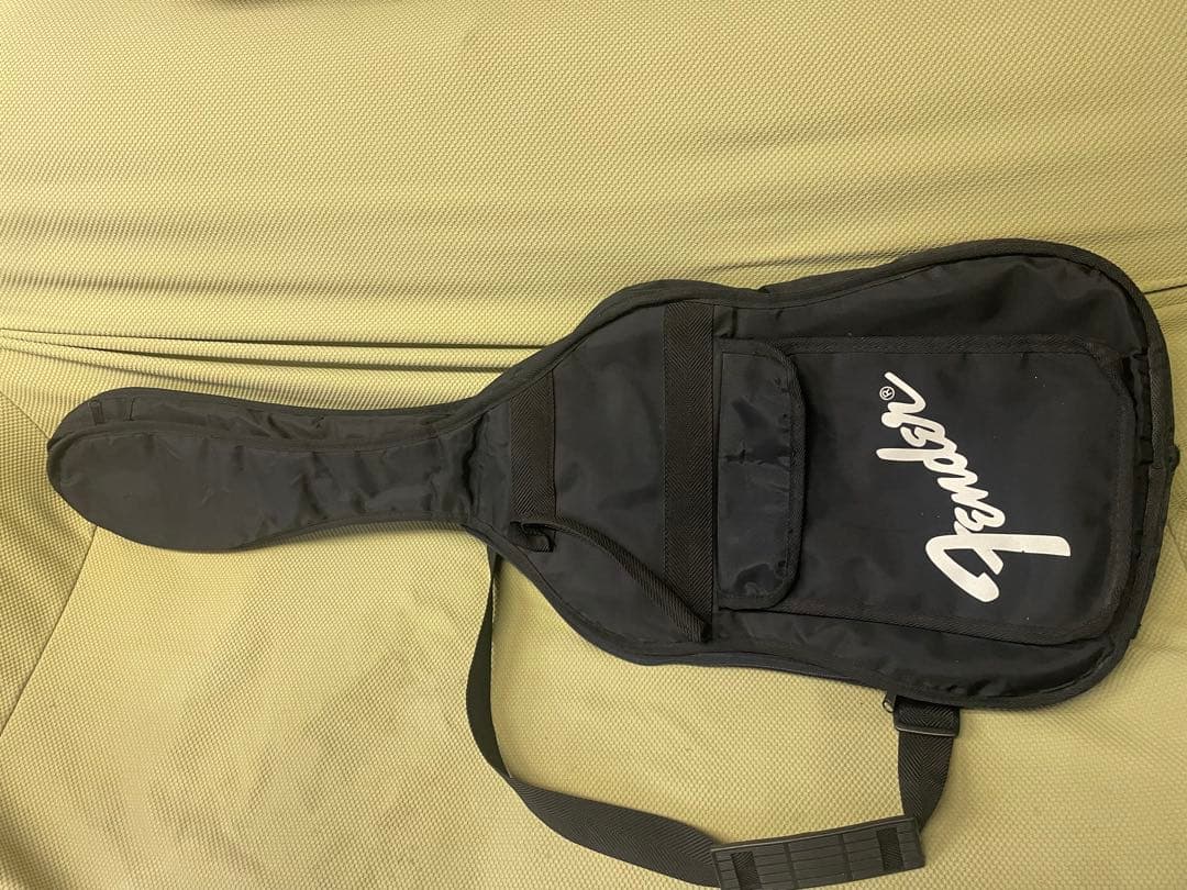 ふ*ふ様 Fender Japan ST62-55 RYL オークション形式に変