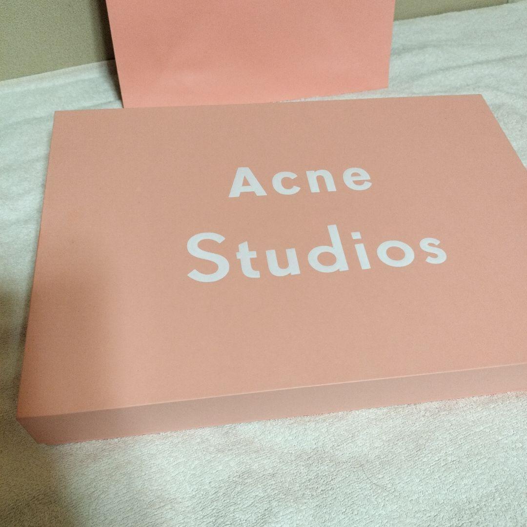 箱紙袋付き　Acne Studios アイボリー マフラー