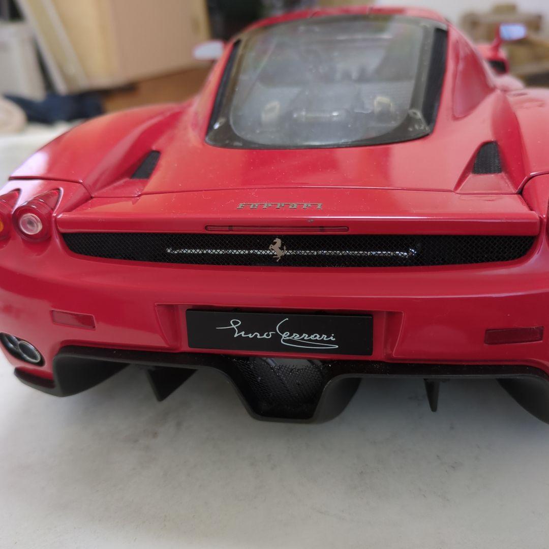 ディアゴスティーニ　エンツォフェラーリ1/10モデル