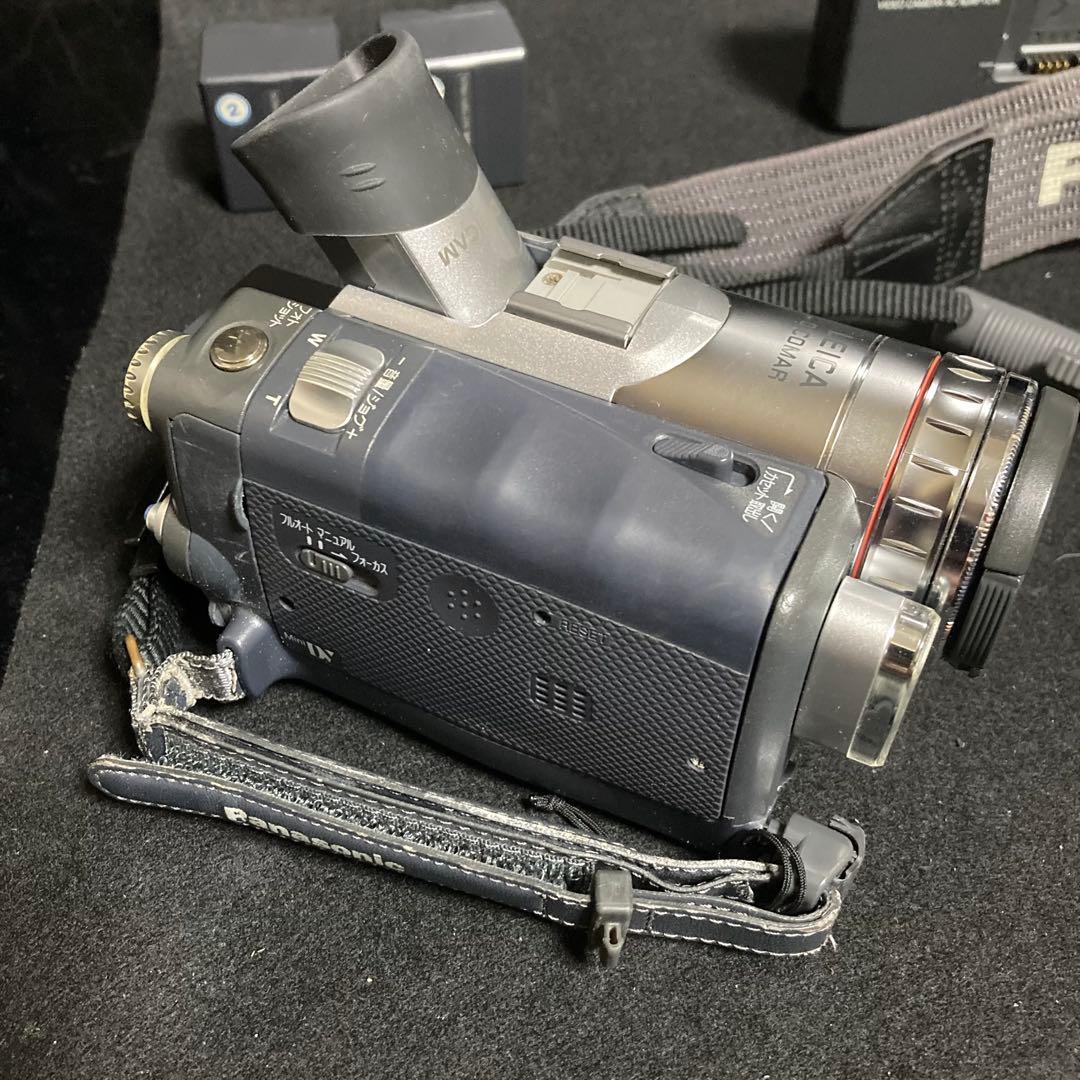 Panasonic NV-GS200K-S ビデオカメラ　バッテリー3個