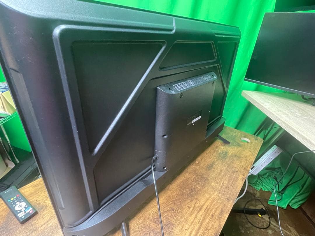 Qriom 40インチ Google TV 本体