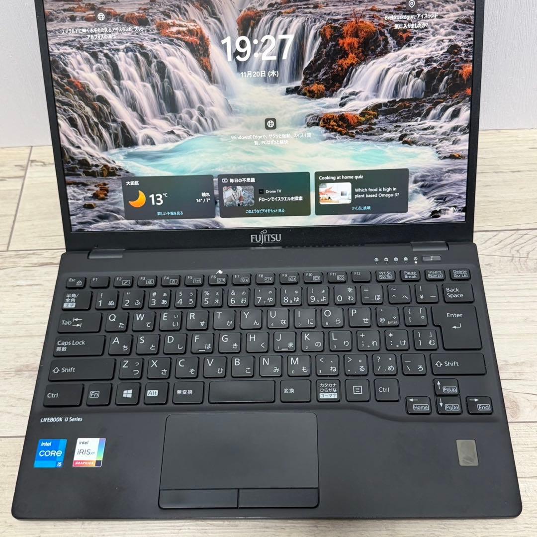 美品 富士通 LIFEBOOK U9311/F LTE i5 256GB 軽量