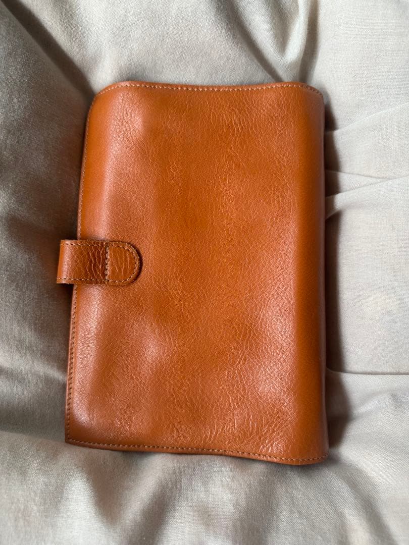 イルビゾンテ　スケジュール帳カバー　キャメル