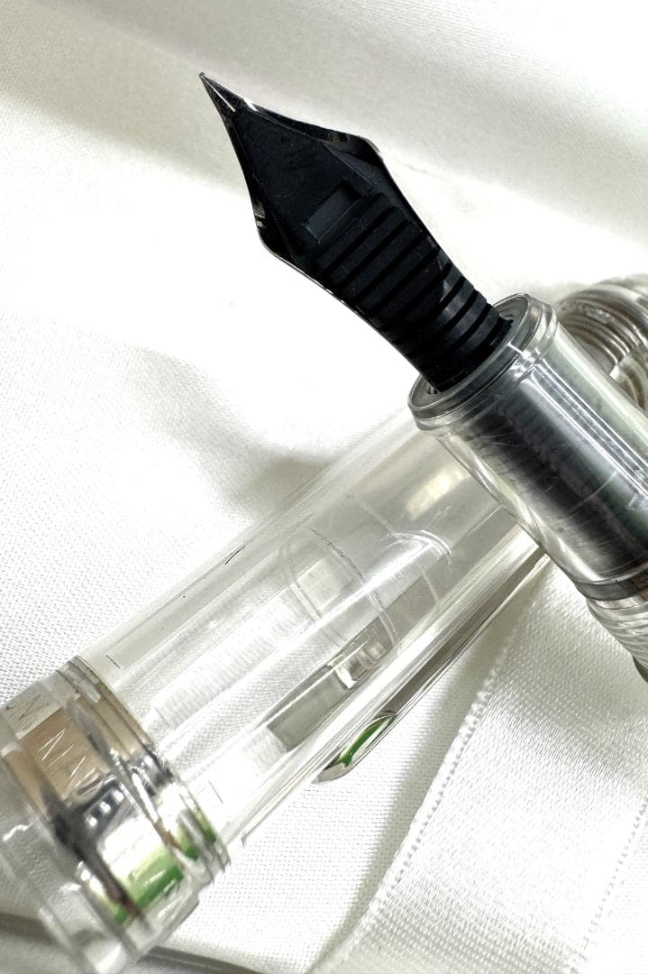 新品未使用★PLATINUM 　万年筆 3776 ペン先14KWG　F　585