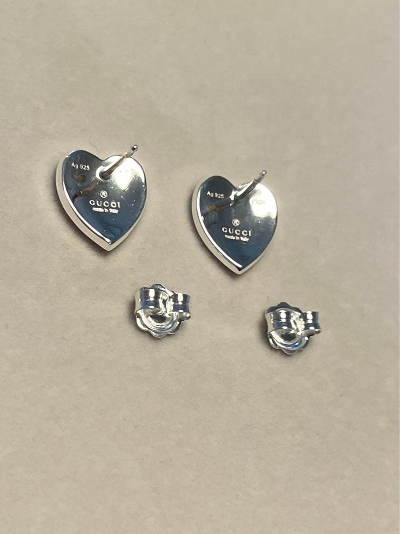 新品未使用 GUCCI グッチ インターロッキングG ハート付き ピアス