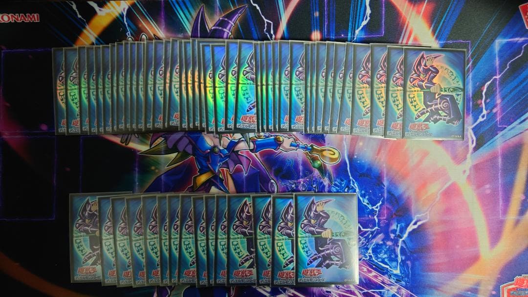 遊戯王 ブラックマジシャン デッキ 英語 高レア 初期ブラマジスリーブ付