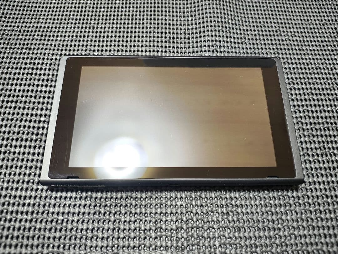 美品　NintendoSwitch　ニンテンドースイッチ　本体　2024年製