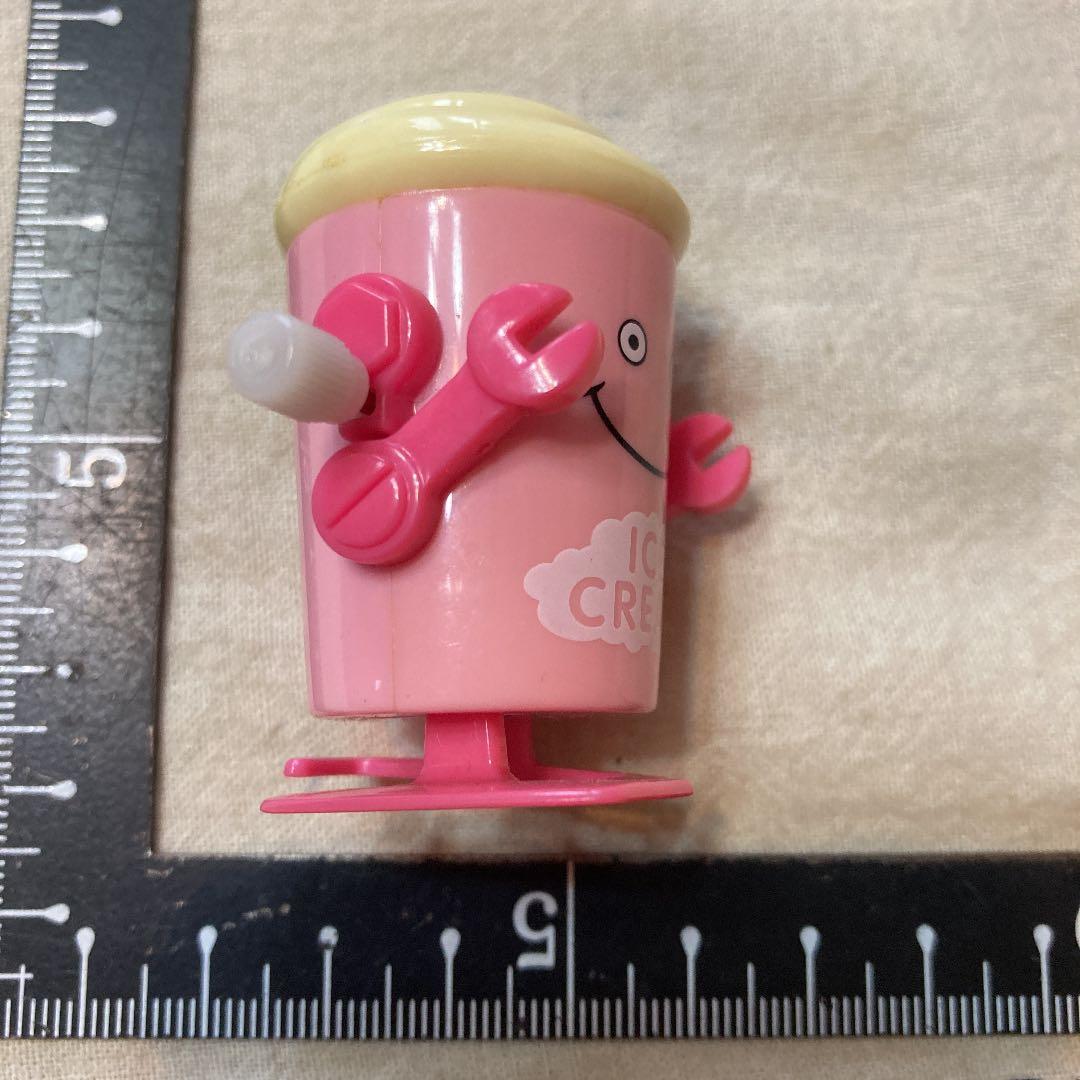 HANS ゼンマイ　トコトコ　ロボット　フィギュア　アイスクリーム　プラ