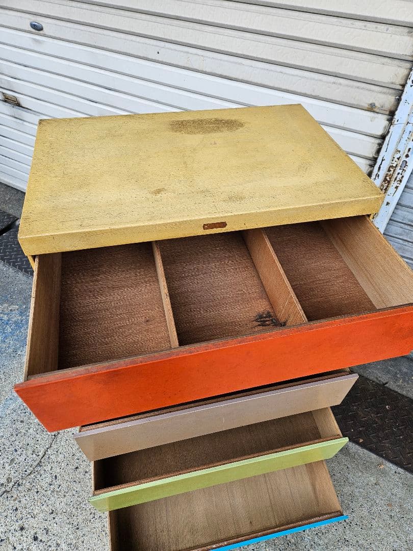 ジャパンヴィンテージ レトロポップな箪笥 古家具 昭和レトロ 1960年代