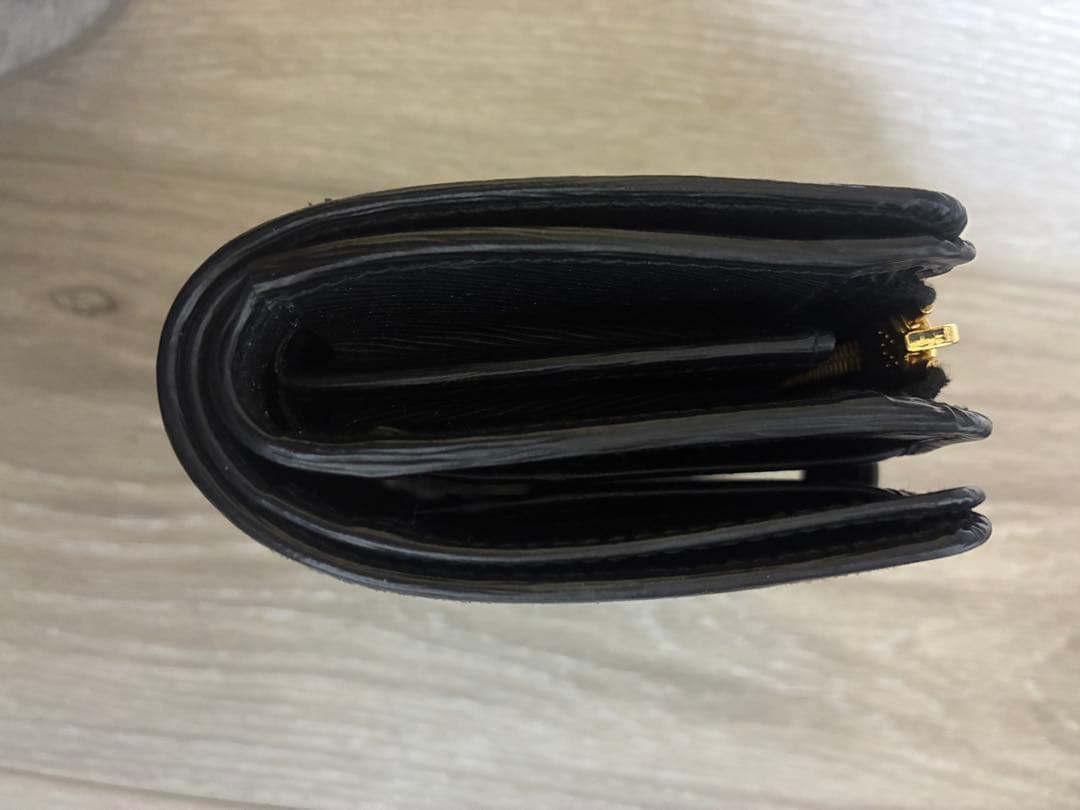 美品☆プラダ　折り財布