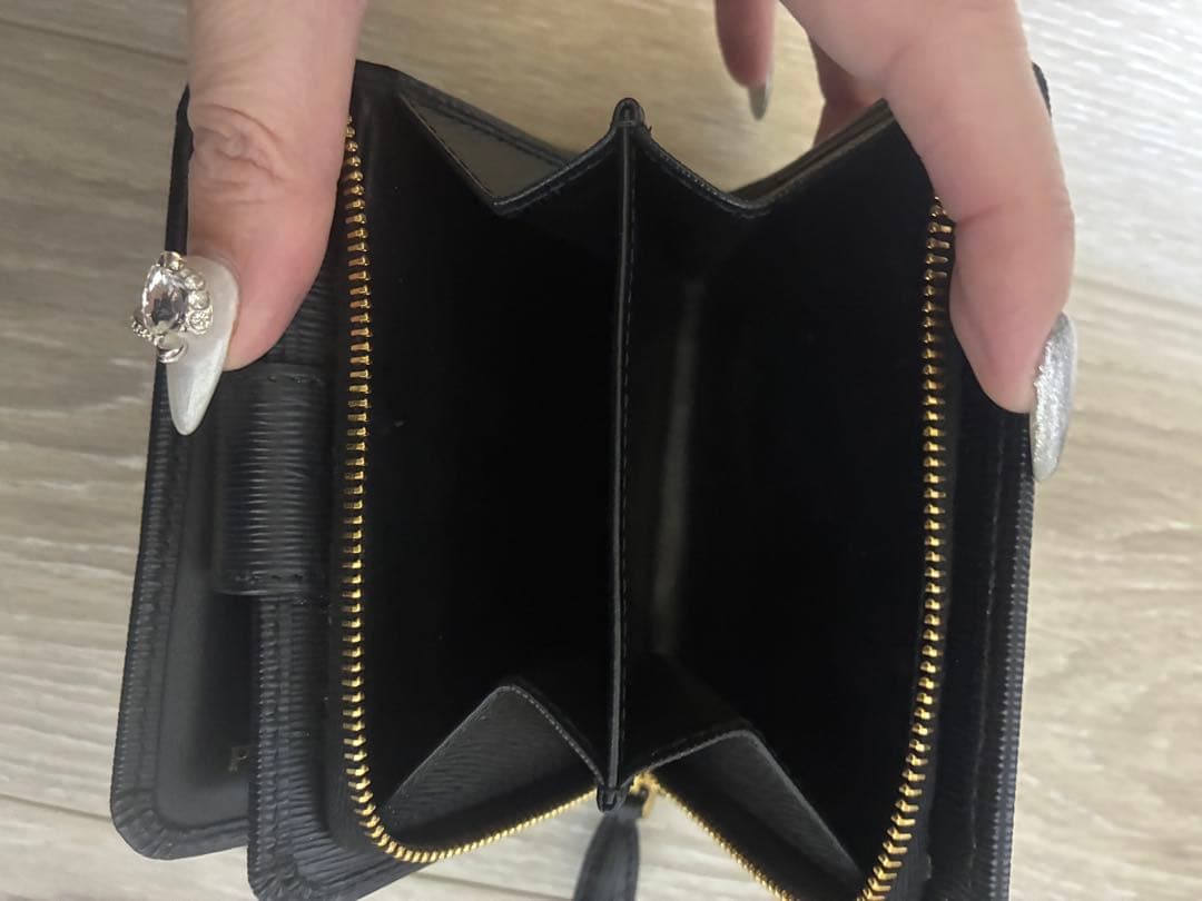 美品☆プラダ　折り財布