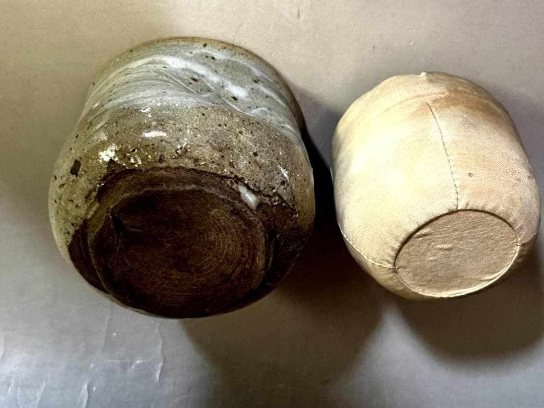 湯飲み■刷毛目 立ちぐい飲み 江戸期 えくぼ 箆目 湯呑み 糸切り高台 骨董■