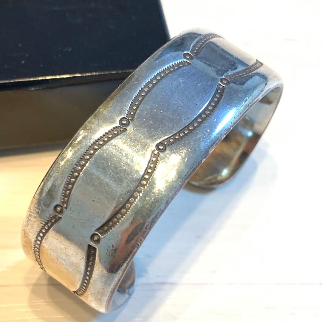 V*x様 Tah'Bah IngotSilver Cuff c.1945