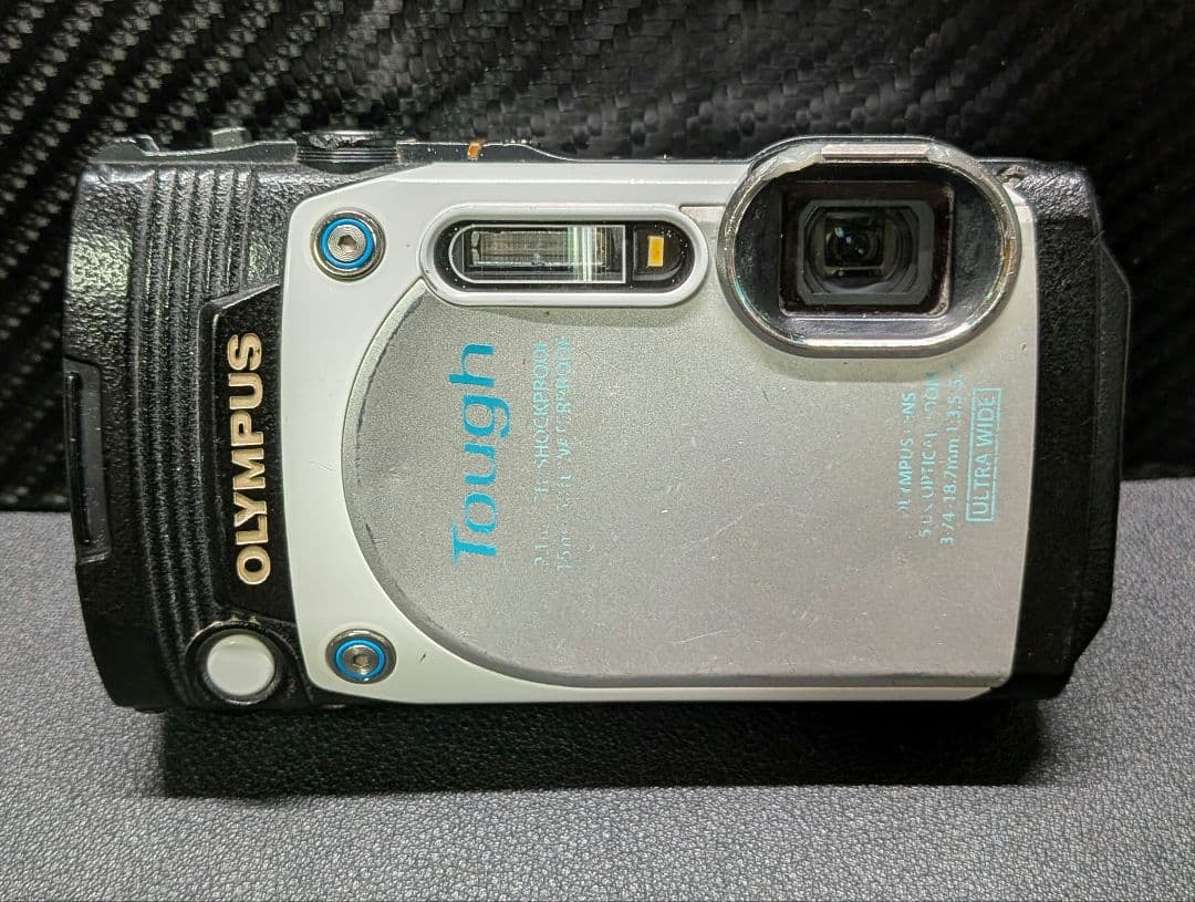 デジタルカメラ OLYMPUS TG-870