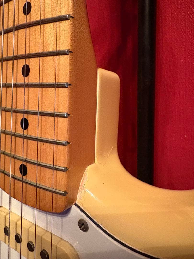 o*i様 Fender Japan ST72 フジゲン製Fシリアル ストラトキャ