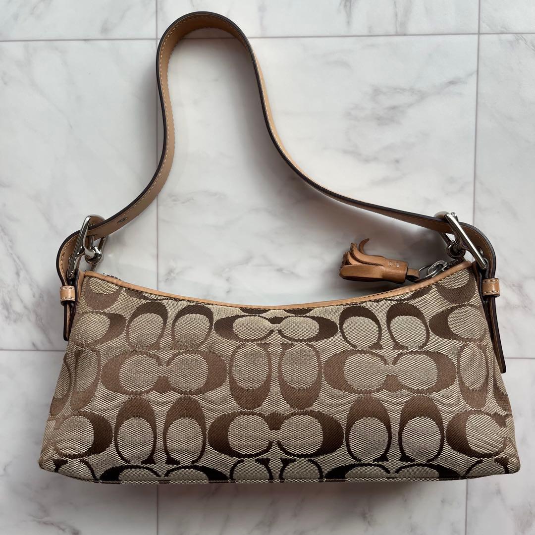 良品✨coach アクセサリーポーチ　ワンショルダーバッグ　シグネチャー 袋付き