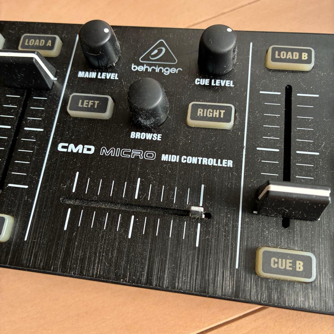 Behringer CMD MICRO MIDIコントローラー