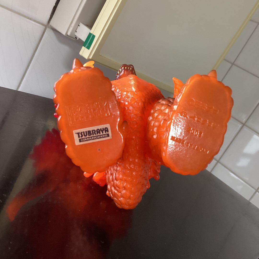 円谷コミュニケーションズ　ベロクロンミサイル全弾発射　怪獣郷　美品