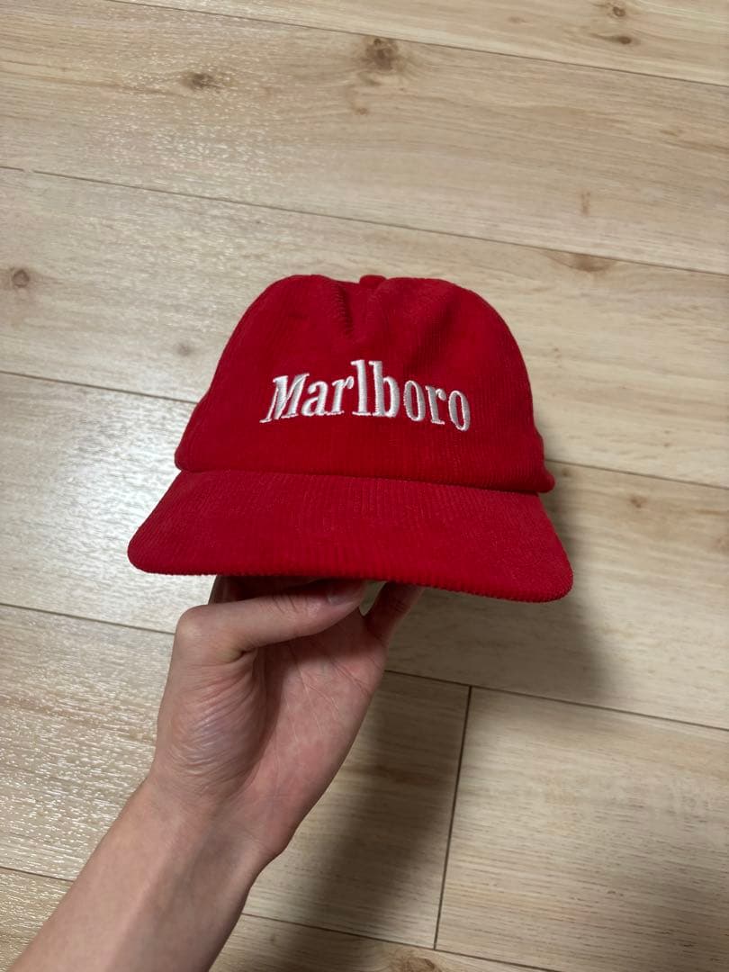 （早い者勝ち）Marlboro 赤 コーデュロイ キャップ
