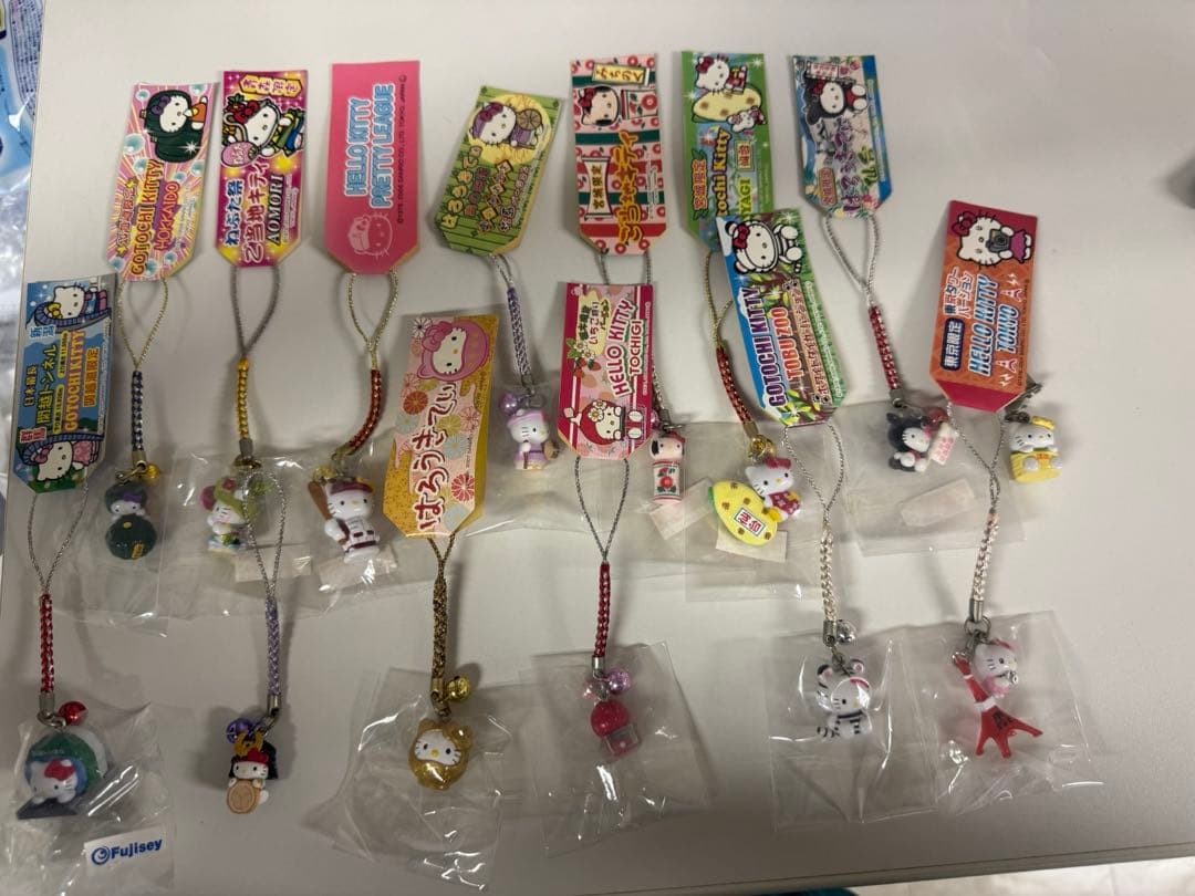 ハローキティ ストラップ 59個 ご当地キティー　平成レトロ　サンリオ
