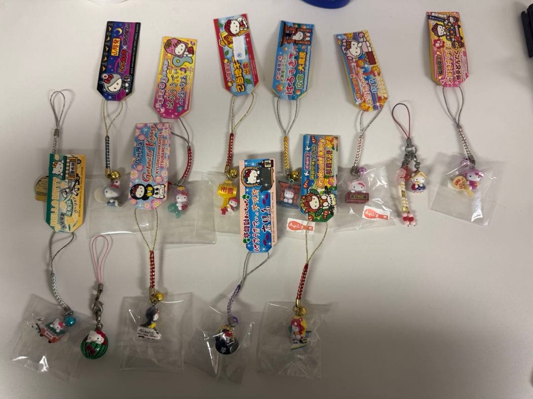 ハローキティ ストラップ 59個 ご当地キティー　平成レトロ　サンリオ