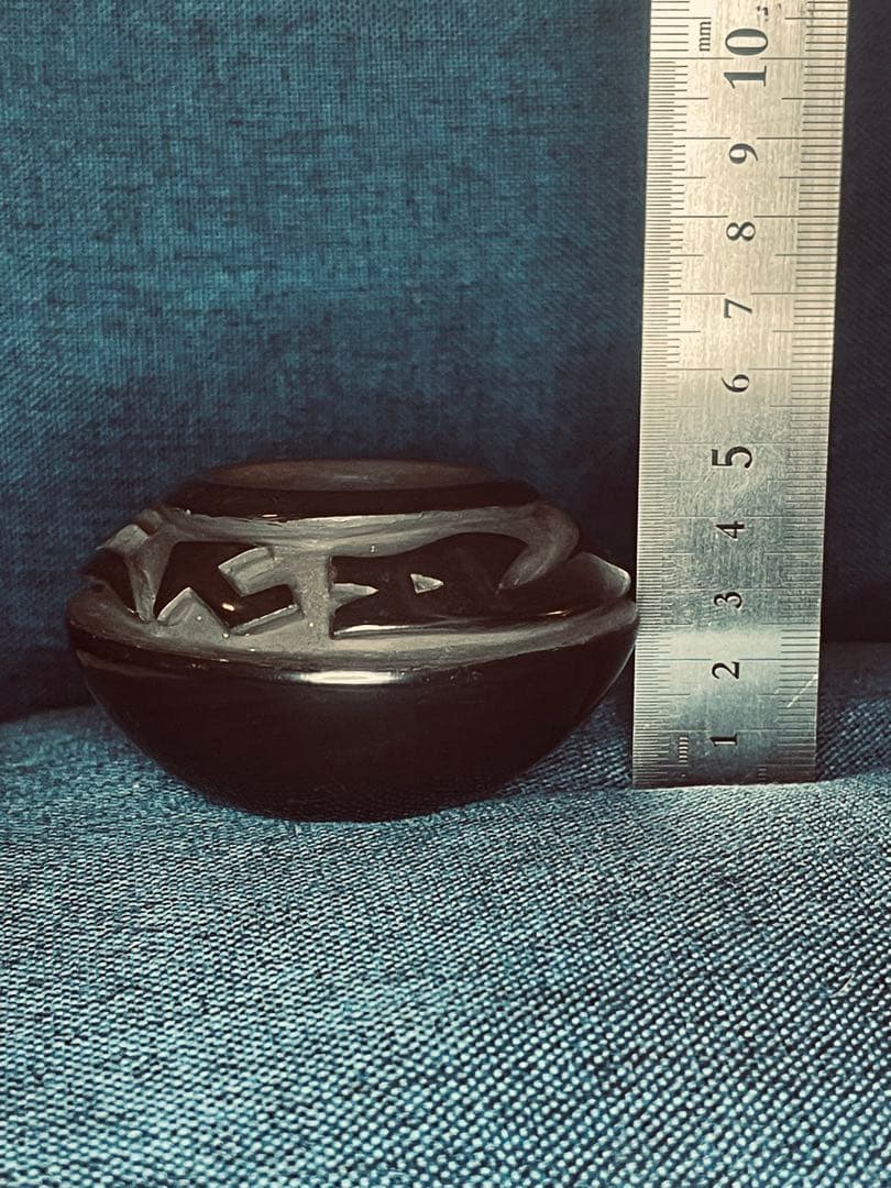 壺 黒壺 ポタリー ポピ ズニ ナバホ サンタクララ インディアン インディアン