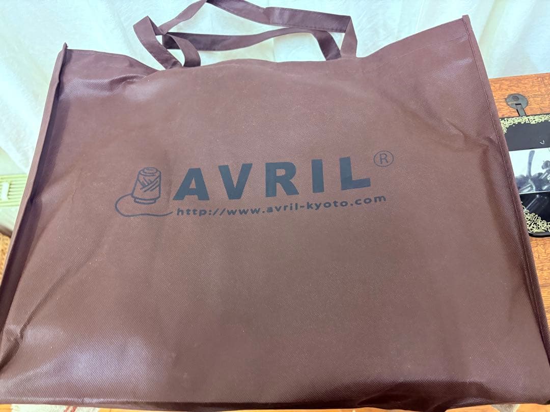 アヴリル卓上織機 AVRIL 箱と収納袋あります