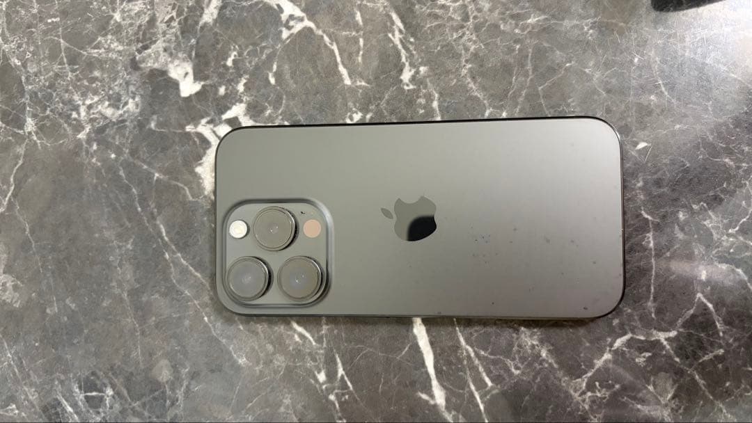 iPhone 15Pro 256GB ブラックチタニウム SIMフリー+ケース