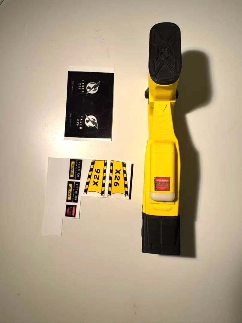 レプリカ X26 テーザー & ホルスター