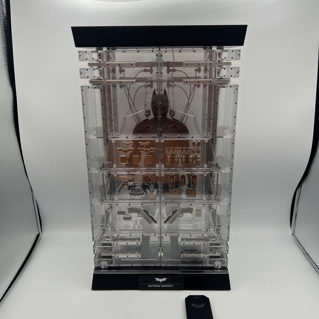 格納庫　バットマン　1/6 フィギュア　ホットトイズ　ダークナイト　セット