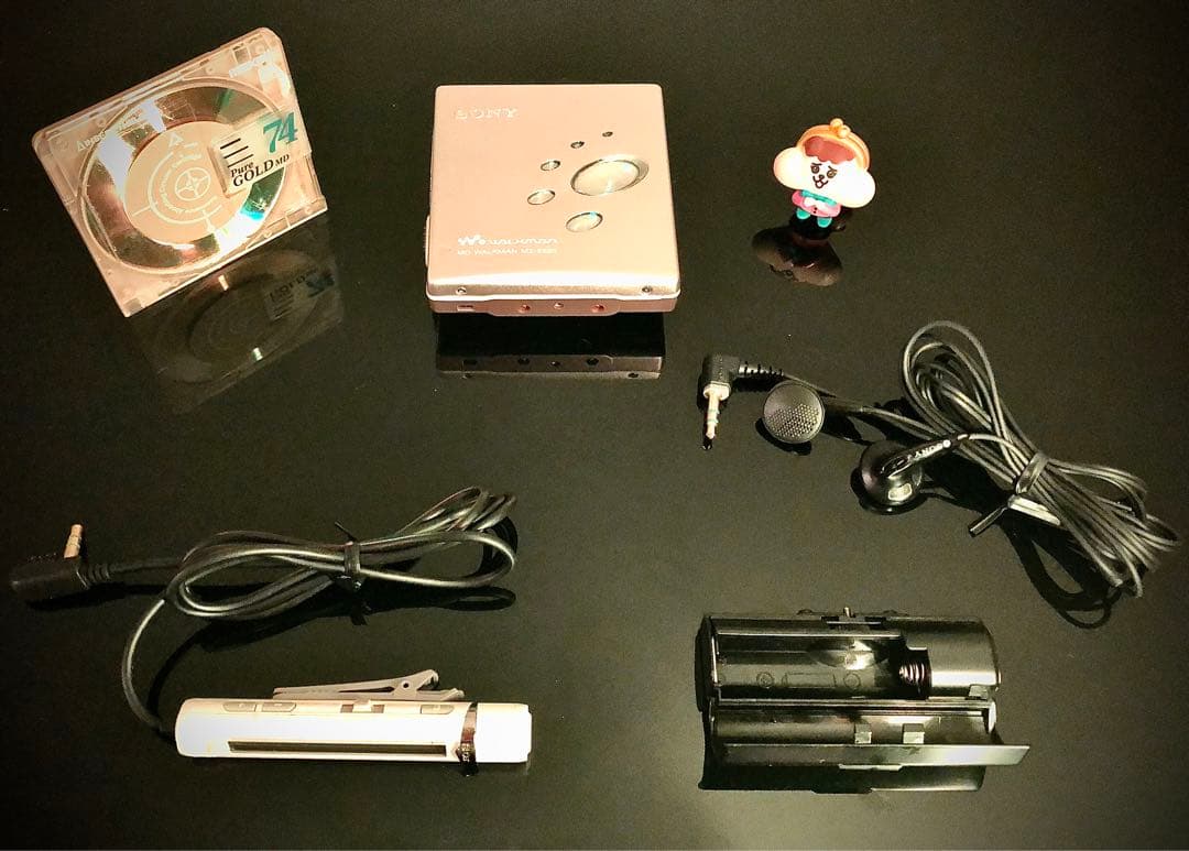 MD プレイヤーSony MZ-E520 世界最小最薄「整備済み、￼完動美品」