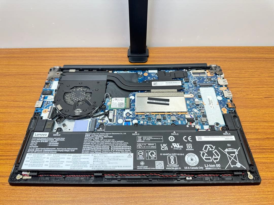 ジャンク品 ThinkPad E14 x2台Mouse X4 x1台