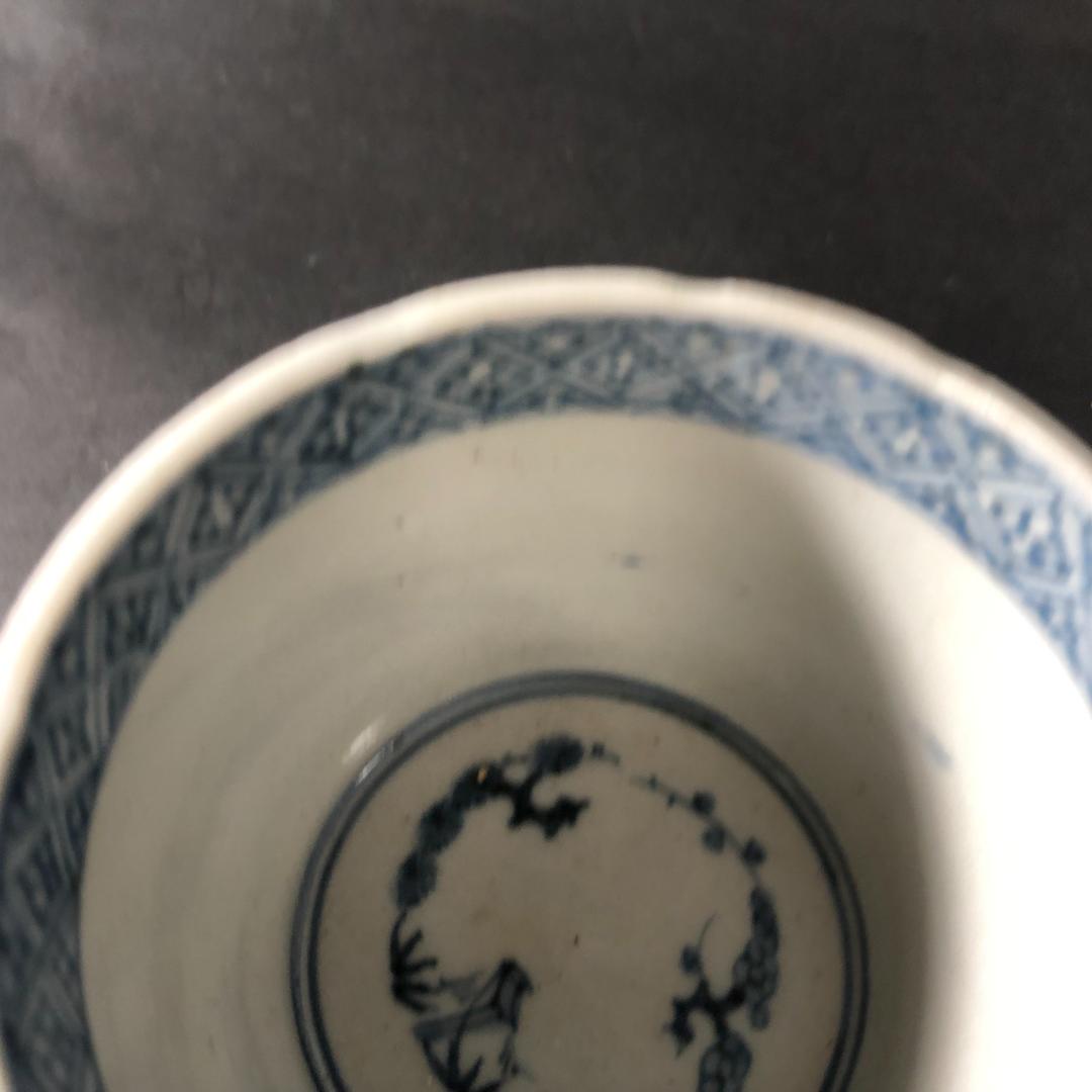 古伊万里　大振り蕎麦猪口　そば猪口　染付　生垣に菖蒲文様　骨董　時代物