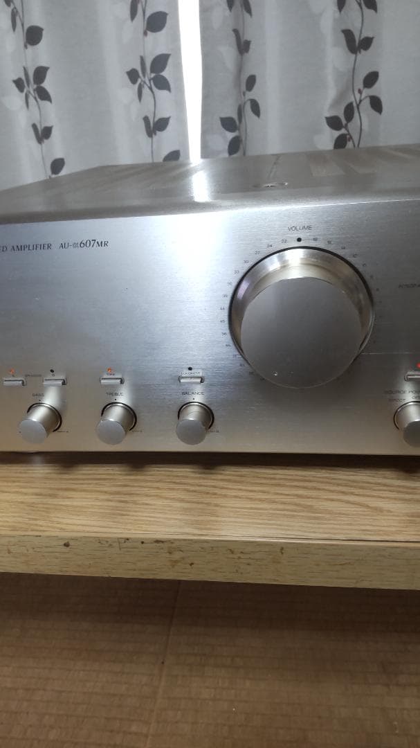 サンスイアンプAUーα607MR