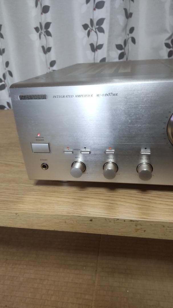 サンスイアンプAUーα607MR