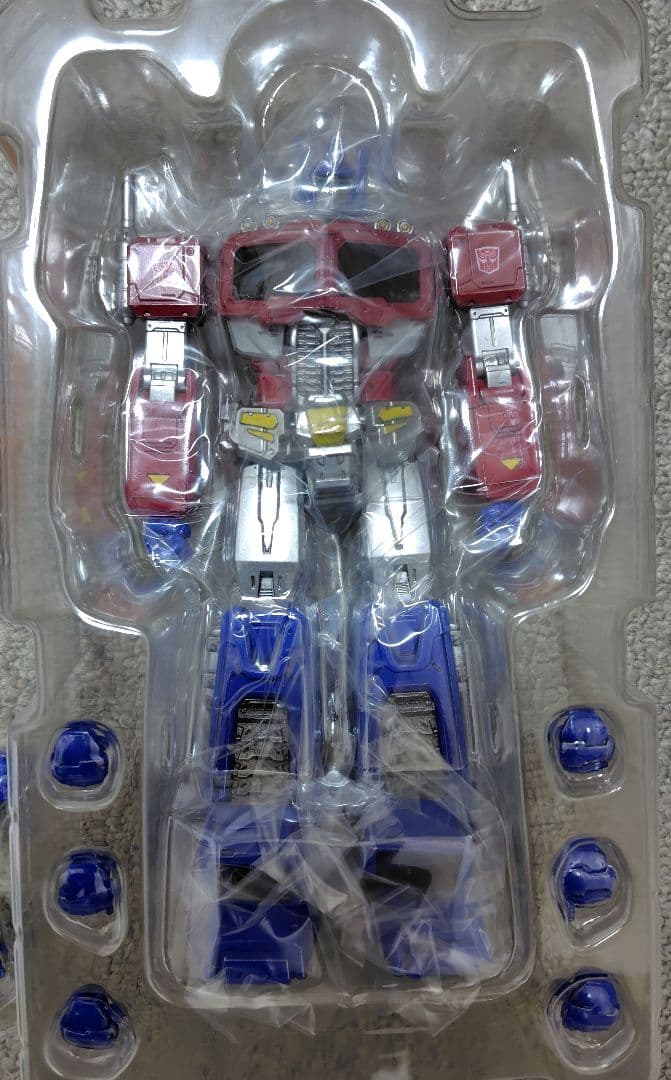 Threezero オプティマスプライム MDLX