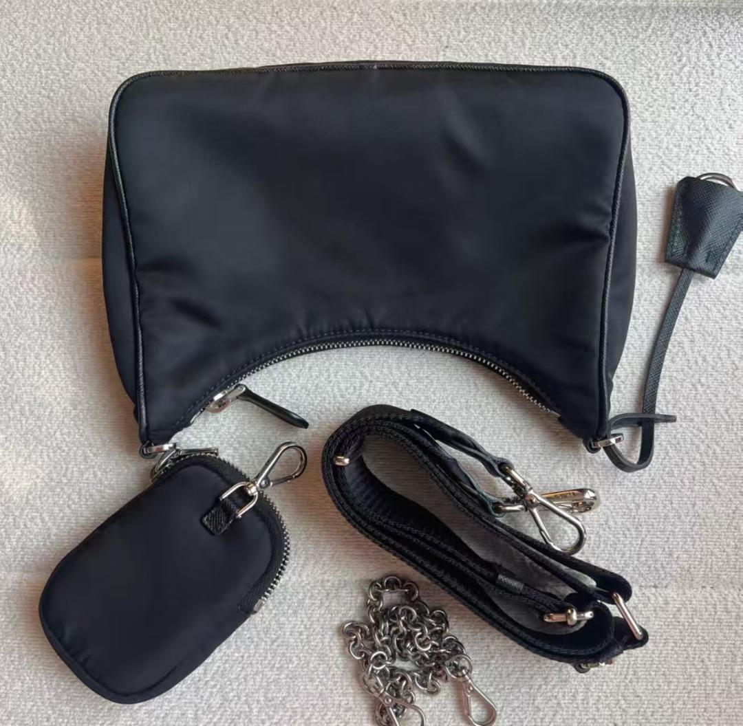 ブラック Re-Edition 2005