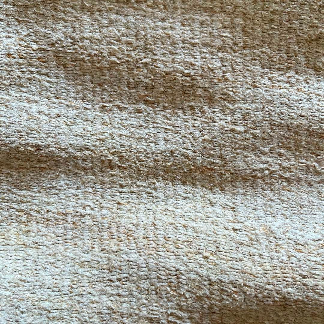 未使用【石井佳苗さんコラボ】グランピエ　キャネヴィール・プフ（クッション）