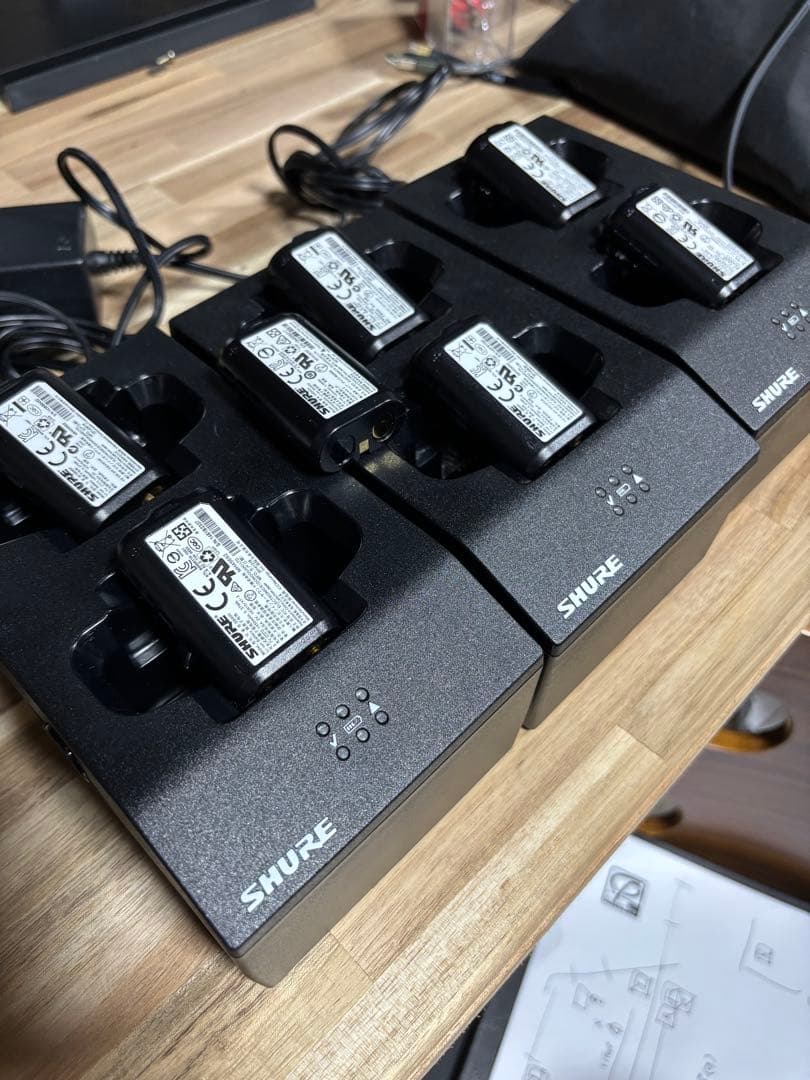 配信機器・PA機器・レコーディング機器 SHURE SB900A SB900 SBC200