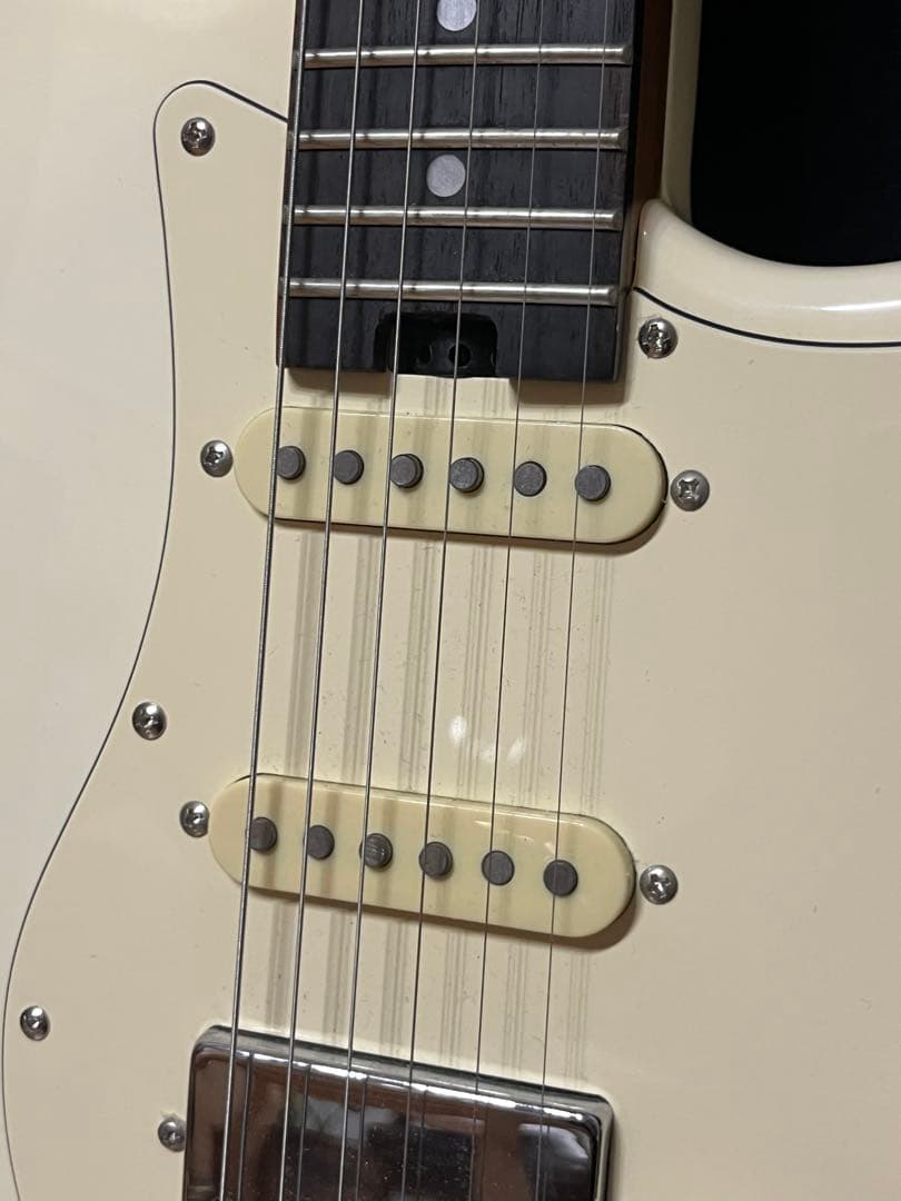 Mooer GTRS エレキギター