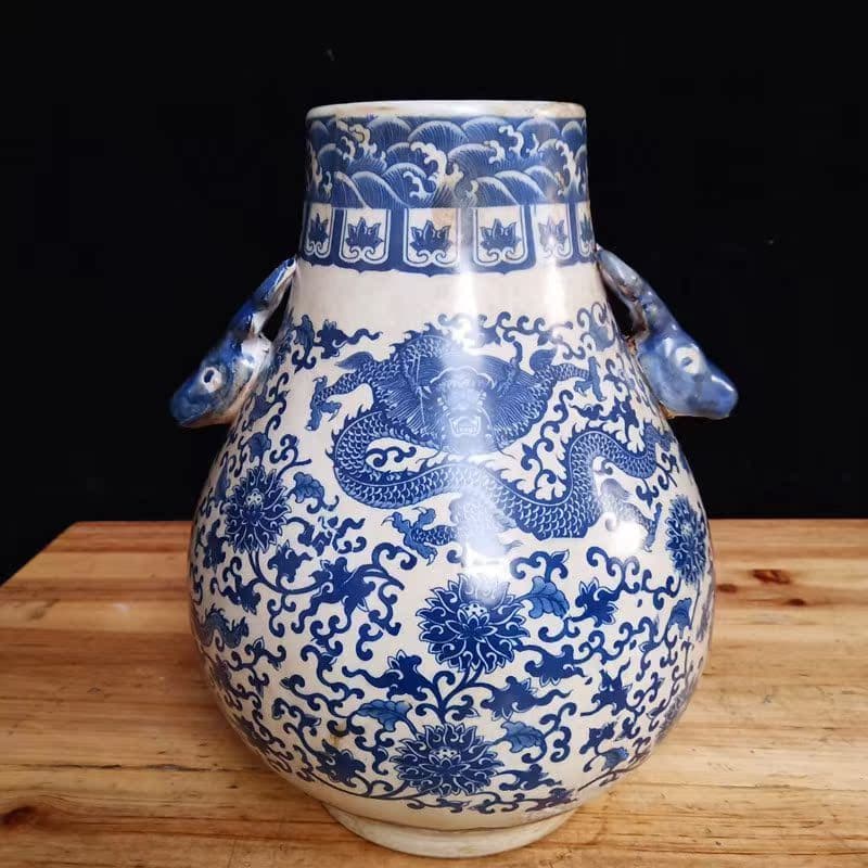 青花磁 鹿頭尊 置物 景徳鎮 陶磁器 装飾品 現代工芸品 美術品