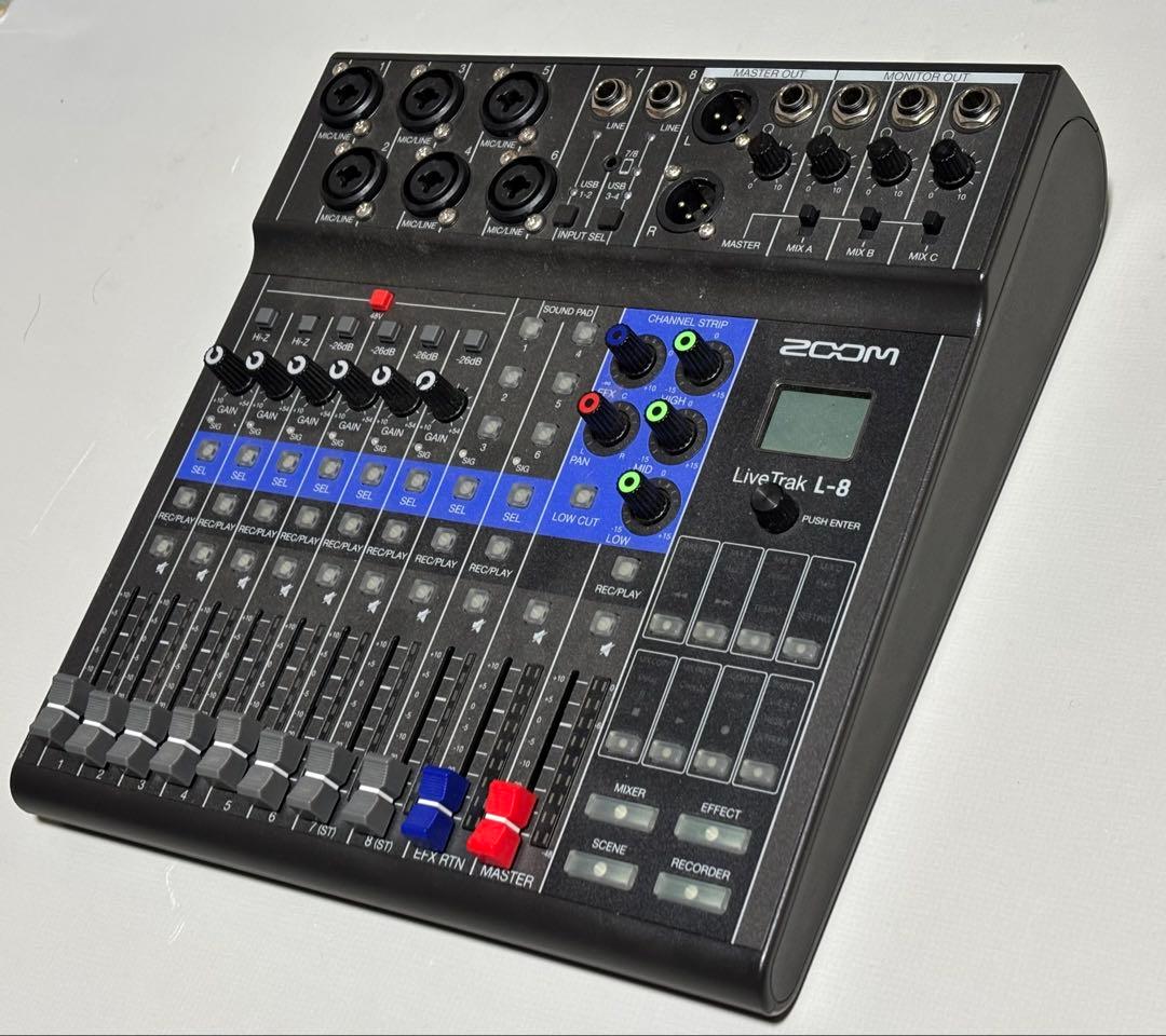 ZOOM LiveTrak L-8 ＋ 純正キャリングバッグCBL-8