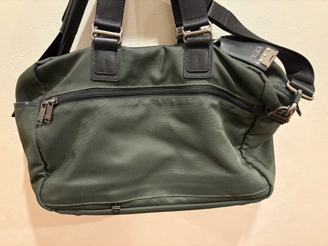 【美品】TUMI カーキ ボストン エバレットエッセンシャルトート グリーン