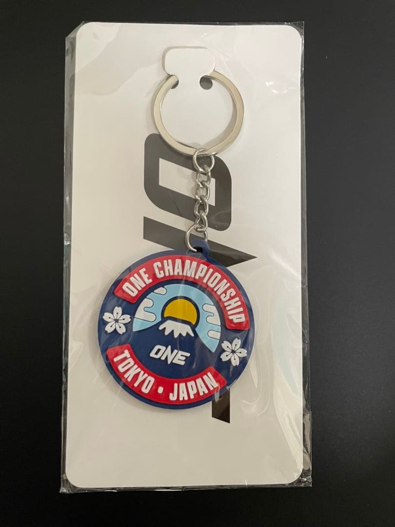 武尊vsロッタン直筆サイン入りスタンド 入りONE173 VVIP限定特典セット