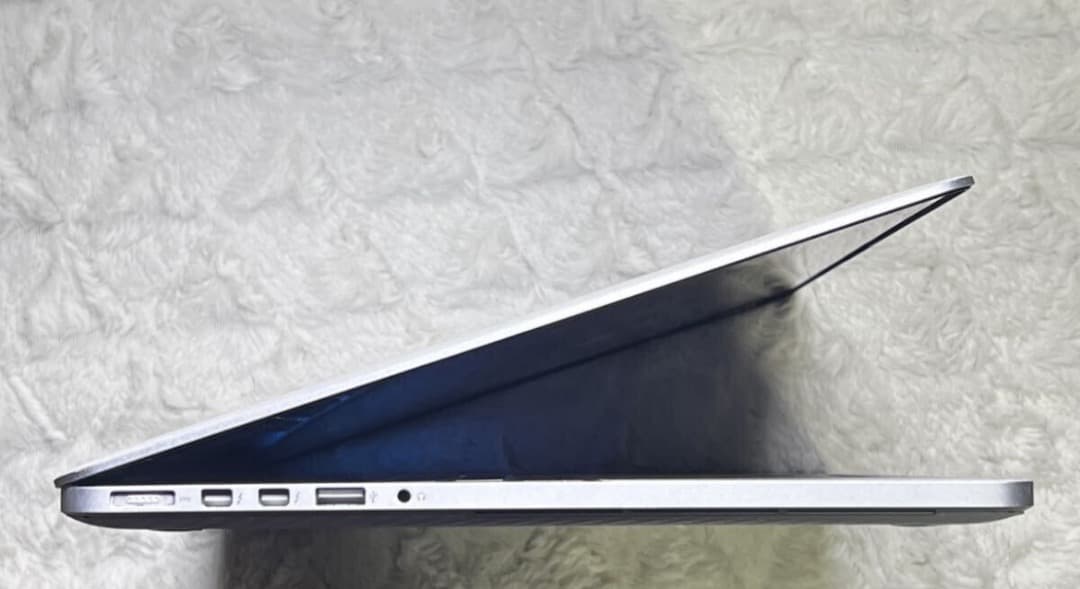 MacBook Pro /A1398 /15-inch【cs6 /Office】