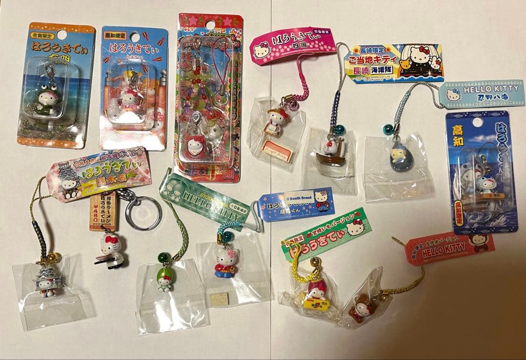 激レア多数！2001年〜ご当地キティ 105個　廃番多数　AI分析の半額ほど