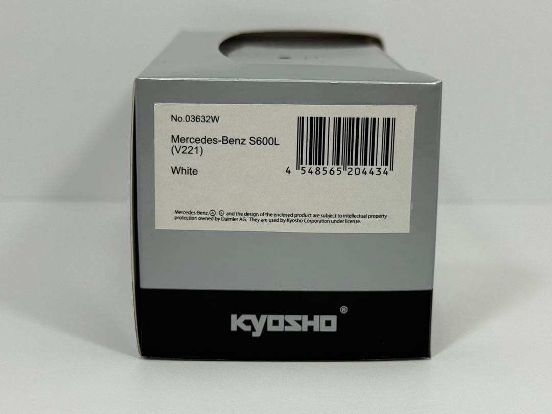 1/43 メルセデス ベンツ V221 Sクラス S600L ホワイト W221