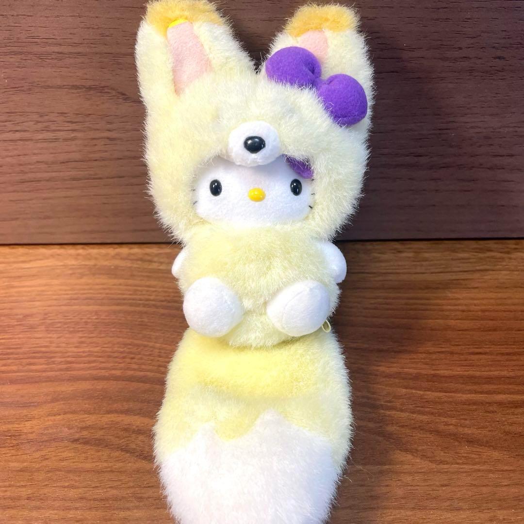 【レア】2004年　キティ 北海道限定 キタキツネ ボールチェーンぬいぐるみ