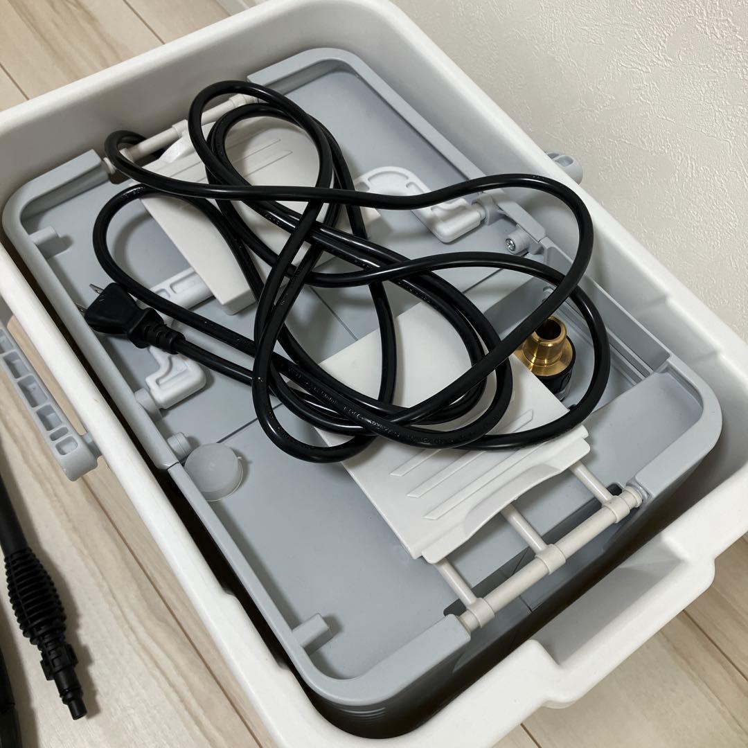 タンク式高圧洗浄機　アイリスオーヤマ