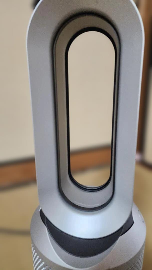 Dyson HP00空気清浄機能付き ファンヒーター　シルバー　リモコンなし